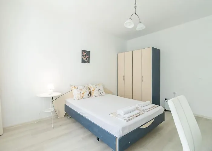 римски терми アパート